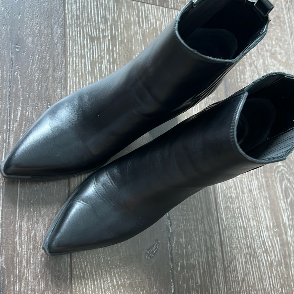 Marc fisher boots